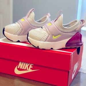 Nike Air Max 270 4C